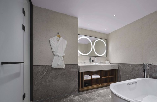 Rudong Hotel | Hilton Garden Inn Nantong Rudong