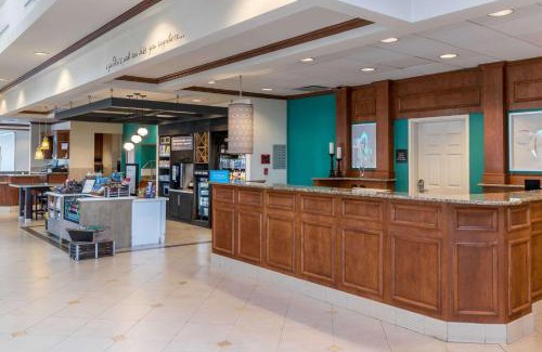 Warrenville Hotel | Hilton Garden Inn Naperville/Warrenville