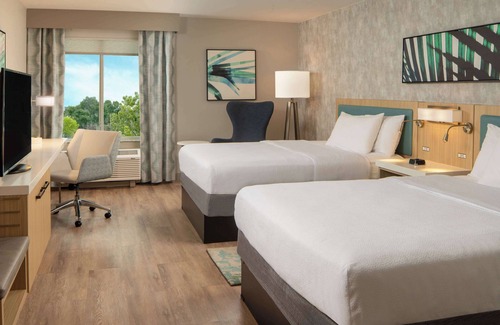 Airport North Hotel | Hilton Garden Inn Orlando Airport