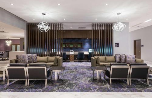 Byward Market - Parliament Hill Hotel | Hilton Garden Inn Ottawa Downtown