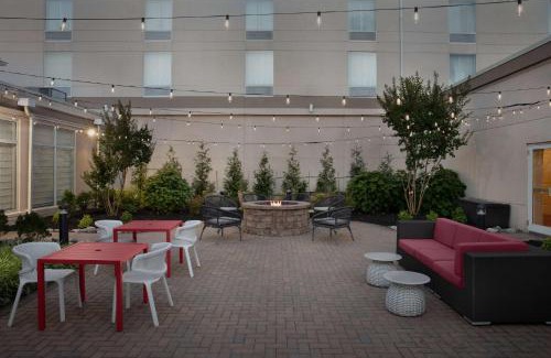 Fort Washington Hotel | Hilton Garden Inn Philadelphia-Fort Washington