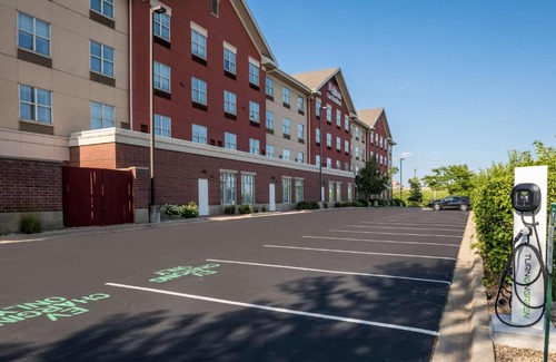 Rockford Hotel | Hilton Garden Inn Rockford