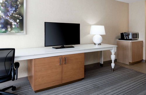 East Roseville Parkway Hotel | Hilton Garden Inn Roseville
