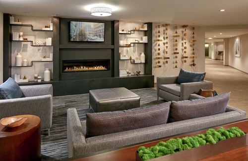 Kearny Mesa Hotel | Hilton Garden Inn San Diego Mission Valley Stadium