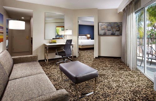 Kearny Mesa Hotel | Hilton Garden Inn San Diego Mission Valley Stadium