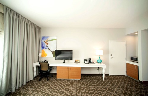 Live Oak Hotel | Hilton Garden Inn San Antonio-Live Oak Conference Center