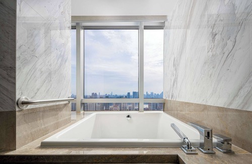 Lujiazui Hotel | Hilton Garden Inn Shanghai Lujiazui