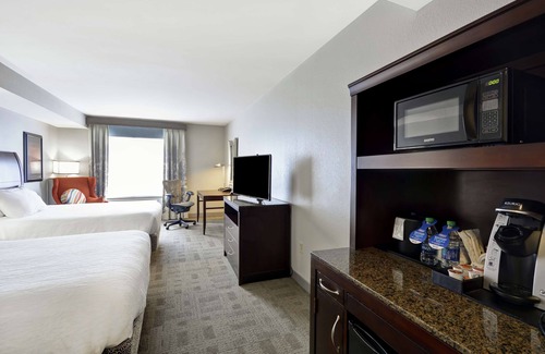 Perrysburg Hotel | Hilton Garden Inn Toledo Perrysburg