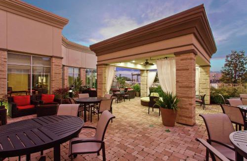 Victoria Hotel | Hilton Garden Inn Victoria