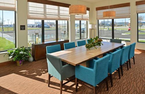 West Chester Hotel | Hilton Garden Inn West Chester