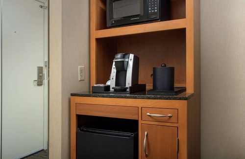 Brownstown Hotel | Hilton Garden Inn Yakima Downtown