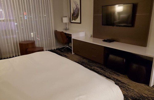 Las Vegas Hotel | Hilton Grand Vacations Flamingo, Upscale Studio
