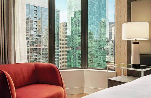 Streeterville Hotel | Hilton Grand Vacations Club Chicago Magnificent Mile