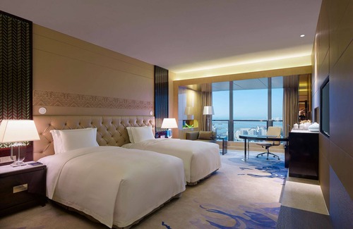 Long Hua Hotel | Hilton Haikou