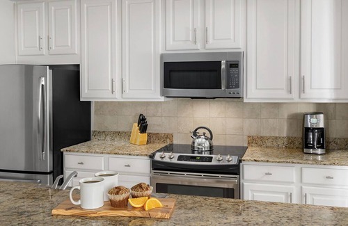 Harbour Town Resort | Hilton Head Beach and Golf for Columbus Day - 5-9 October!