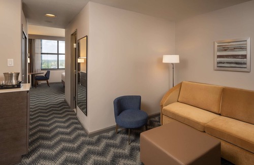 Greater Greenspoint Hotel | Hilton Houston North