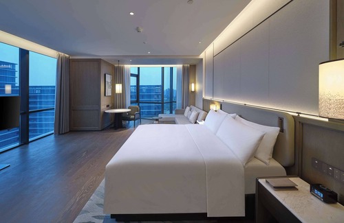 Xiuzhou Qu Hotel | Hilton Jiashan