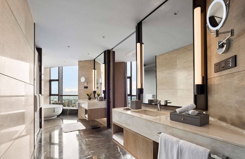 Nanhu Qu Hotel | Hilton Jiaxing