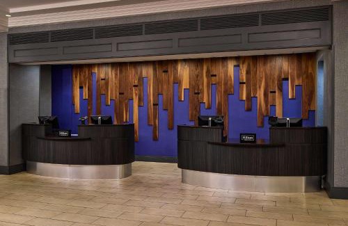 Country Club Plaza Area Hotel | Hilton Kansas City Country Club Plaza