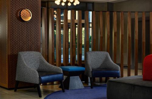 Country Club Plaza Area Hotel | Hilton Kansas City Country Club Plaza