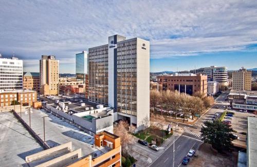 Downtown Knoxville Hotel | Hilton Knoxville