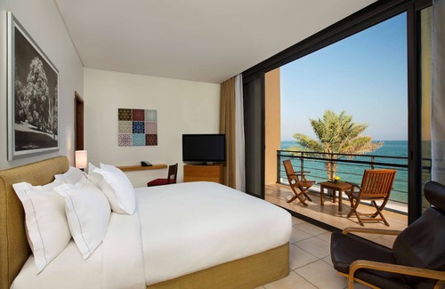 Mangaf Hotel | Hilton Kuwait Resort