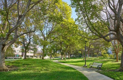 Downtown Hotel | Hilton Los Angeles North-Glendale & Executive Meeting Center
