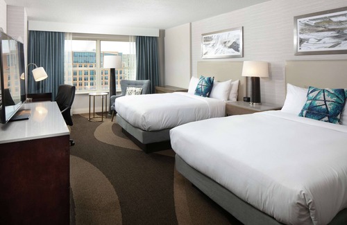 Madison Hotel | Hilton Madison Monona Terrace