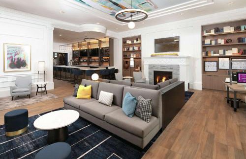 Madison Hotel | Hilton Madison Monona Terrace