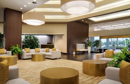 Melbourne Hotel | Hilton Melbourne, FL