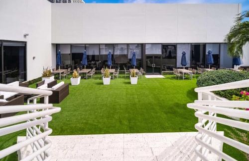 Downtown Miami Hotel | Hilton Miami Downtown