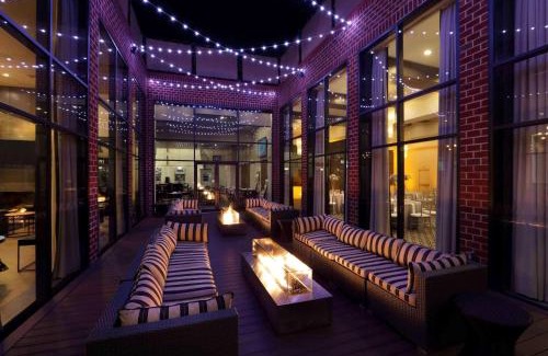 Mystic - New London Hotel | Hilton Mystic