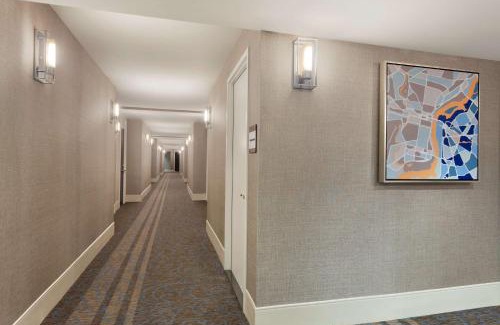 Wynnefield Heights Hotel | Hilton Philadelphia City Avenue
