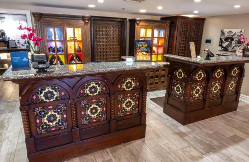 St. Augustine Historic District Hotel | Hilton Saint Augustine Historic Bayfront