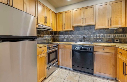 South Lake Tahoe Condo | Hilton South Lake Tahoe- 1 BD Deluxe Condo near the Heavenly Gondola