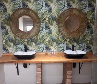 Hilton House | Hilton Splendour 3