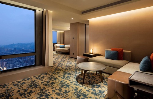 Banqiao Hotel | Hilton Taipei Sinban