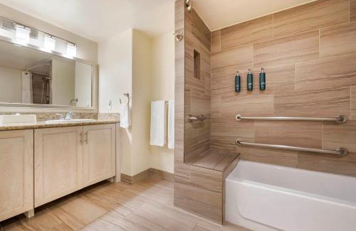 Capistrano Beach Resort | Hilton Vacation Club Riviera Beach & Shores