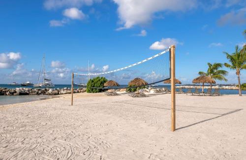 Simpson Bay Resort | Hilton Vacation Club Royal Palm St Maarten