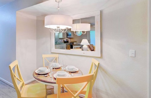 Sea Scape Apartment | Hilton Vacation Club Beachwoods Kitty Hawk - 1 BR 1king/1queen Suite - Balcony