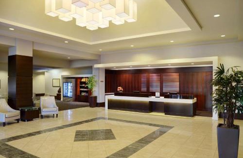 Winnipeg Hotel | Hilton Winnipeg Airport Suites