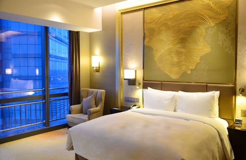 Zhifu Hotel | Hilton Yantai