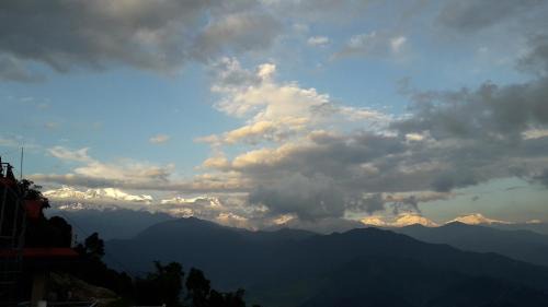 Sarangkot Hotel | Himalayan crown lodge