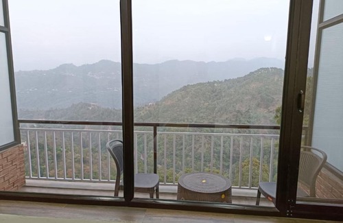 Kuthar House | Himalayan Hits Kasauli