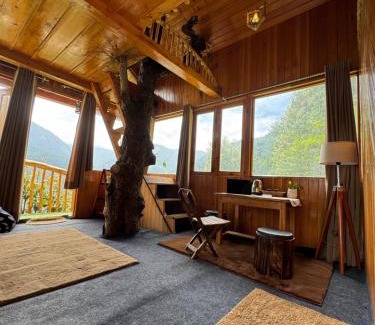 Jibhi Ski Chalet | Himalayan Quails Nest Treehouse