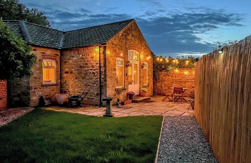 Sharow Cottage | Himba Cottage - UK44767