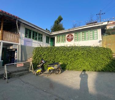 Bomdila House | Himland House