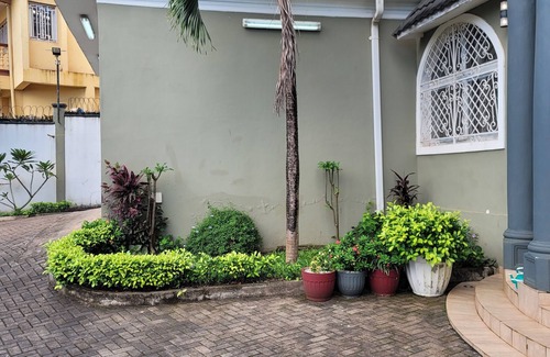 Freetown Apartment | Himma's One bedroom cozy apartment with AC, strong WiFi