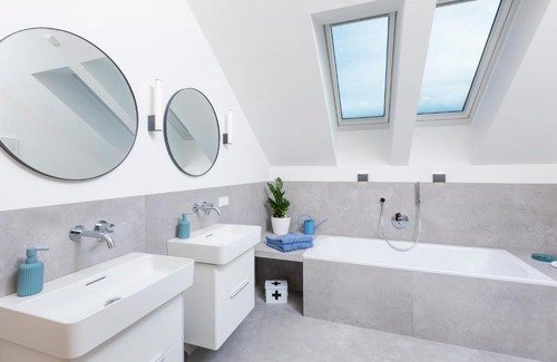 Sankt Lorenz Apartment | HIMMELBLAU - Design Apartment am Mondsee