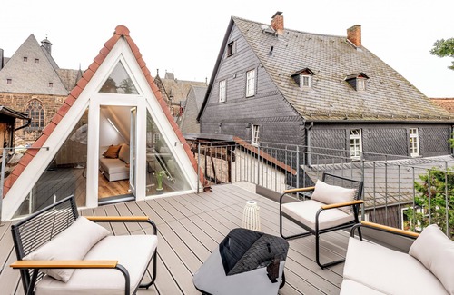 Marburg Apartment | Himmlische Altstadt-maisonette mit Dachterrasse